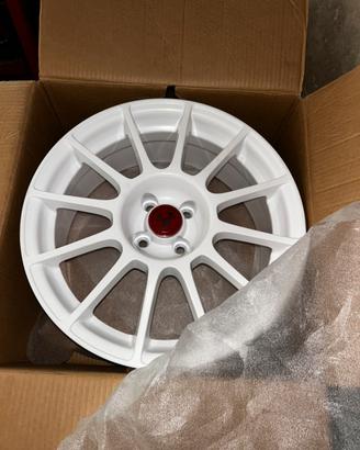 Cerchi essesse r17 nuovi