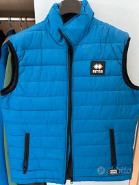 Smanicato errea uomo