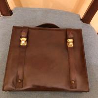 Valigetta  vintage in pelle e minisize liquori