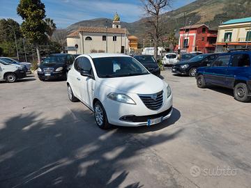 Lancia Ypsilon 1.2 69 CV 5 porte GPL Ecochic Silve