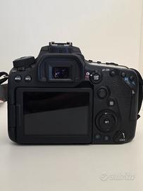 Canon 90D