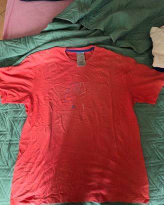 maglietta nike air rossa