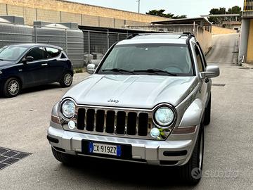 Jeep Cherockee kj del 2005