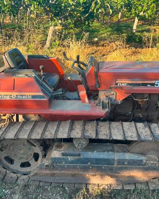 Trattore Fiat cingolato 55-85