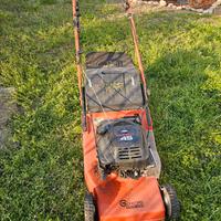 Rasaerba Briggs e Stratton a benzina  