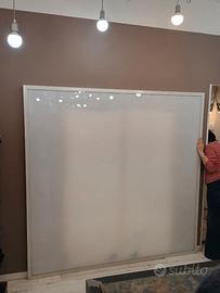Pannello parete in plexiglass con telaio