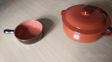 pentole e vasi in terracotta