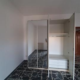 Armadio bianco
