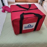 Borsa nautica con 4 giubbotti di salvataggio