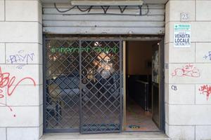 NEGOZIO A ROMA