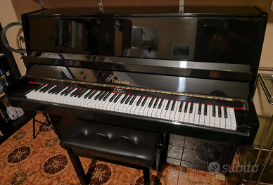 Pianoforte verticale