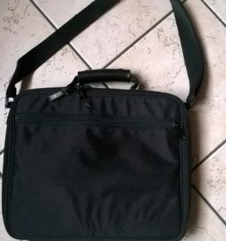 Borsa imbottita per notebook max 13" marca Tucano