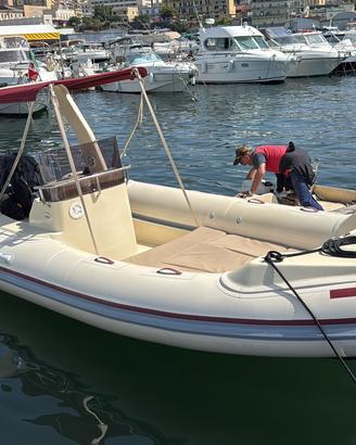 Oromarine 600 vip Mercury 40 4T
