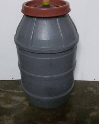 Fusti in plastica rigido 210LT (40PZ)