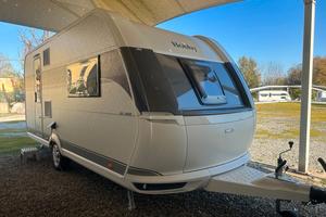 Caravan Hobby 460 SFF DE LUXE in PRONTA CONSEGNA