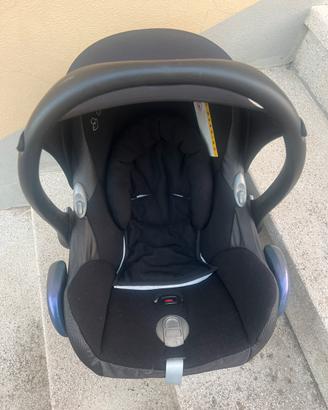Seggiolino per auto
