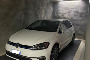 Volkswagen Golf 1.5 TGI DSG 5p. Executive