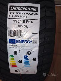 Coppia Bridgestone turanza 4 stagioni 195/45 r16