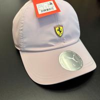 Cappellino donna Ferrari