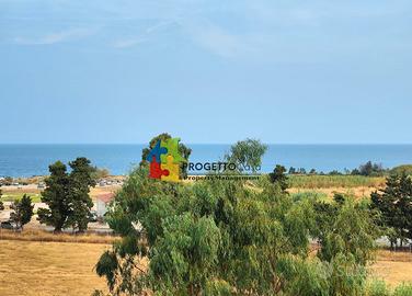 Attico vista mare a soli 100 mt dalla spiaggia