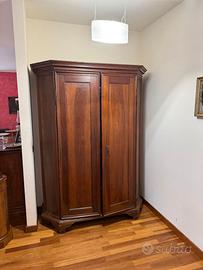 Armadio guardaroba classico in legno massello