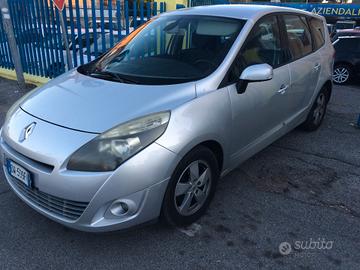 2009 Renault Scenic Scénic 1.5 dCi 110CV Dynamique