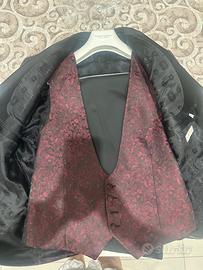 Abito da sposo uomo con scarpe e’ accessori