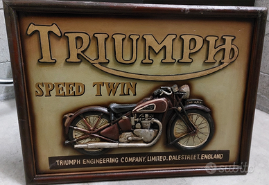 Quadro vintage in legno Triumph