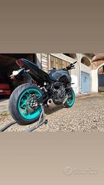 Yamaha mt-07 