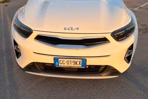 Kia Stonic 2022 1.0L TGDI MHEV 100cv Full Optional