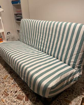 Divano letto con tessuto a righe