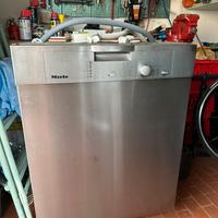 Lavastoviglie miele