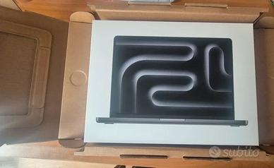 MacBook Pro 14” M5 – 16 GB – SSD 1 TB – Nuovo sigi