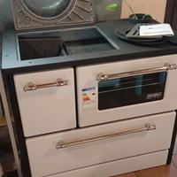 Cucina a legna con Forno Piastra in Ghisa NUOVE 