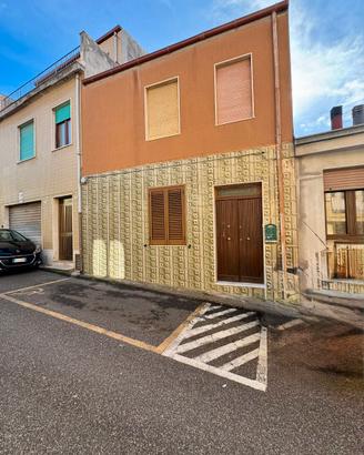 Casa indipendente con Giardino