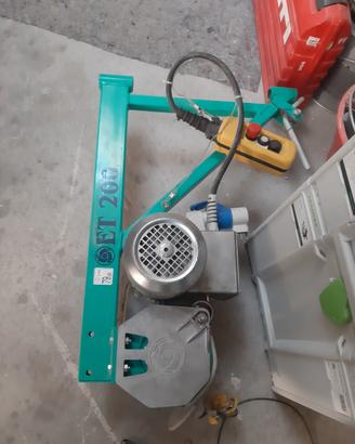 Montacarichi Imer E200