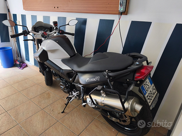 Moto BMW F800R