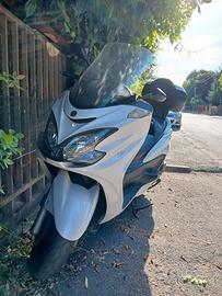 Yamaha Majesty 2009