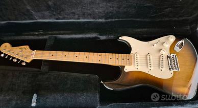 Chitarra elettrica Fender Mexico pari al nuovo