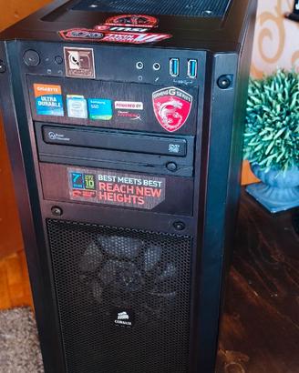 Case per PC Corsair Carbide Mid Tower ATX