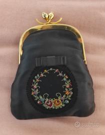 Pochette in raso di seta , vintage anni 50