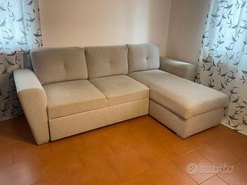 JYSK Vejlby Divano letto con chaise longue.