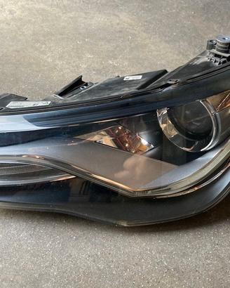 Faro proiettore XENON anteriore SX Audi A1 2011