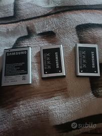 3 batteria Samsung e 2 nokia funzionante 