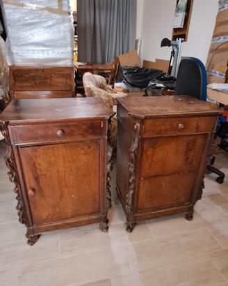 Coppia comodini antichi in massello primi ‘900