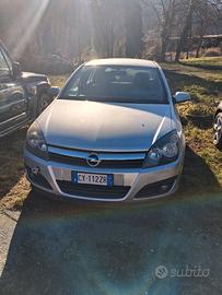 Opel Astra 2005 1.6 gpl