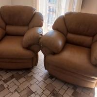 coppia poltrone in pelle 