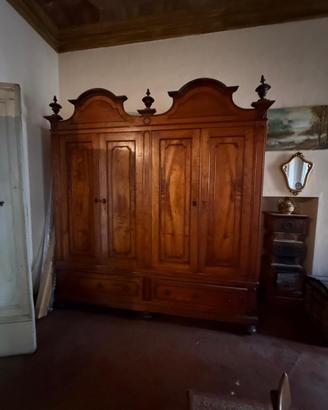 Armadio antico