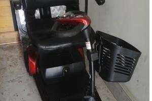 Scooter elettrico per disabili