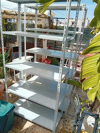 scaffali in metallo grigio  200x100x40 cm.